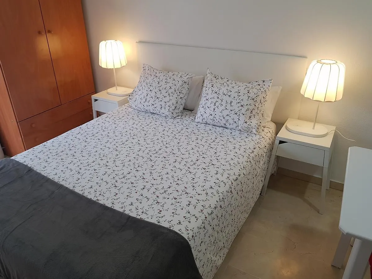 Fan Flat Mariscal Apartment Malaga