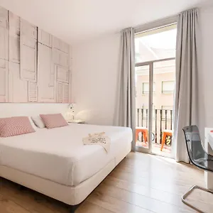 ** Affittacamere Chic & Basic Tallers Spagna